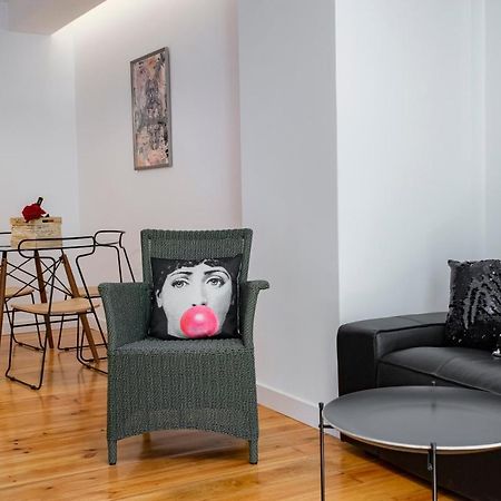 Serene Hideaway In Chiado Lisbon Bagian luar foto