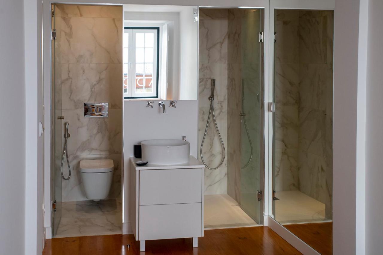 Serene Hideaway In Chiado Lisbon Bagian luar foto